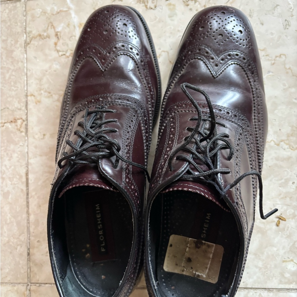 Florsheim Burgundy Wingtip Oxford Shoes  Size 7 D